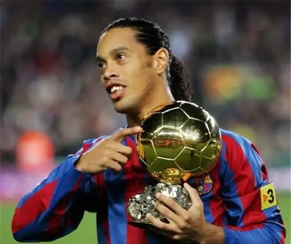 表现还是团 表现还是团